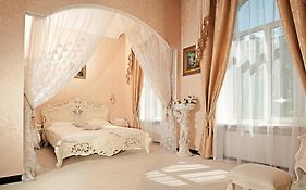 Ореанда Готель